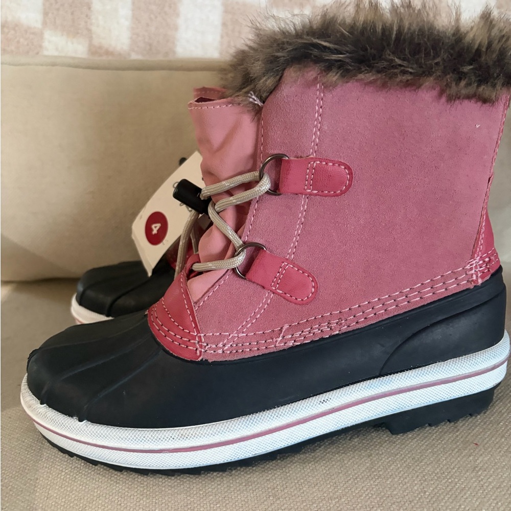 Pink and Black Kids snow boots